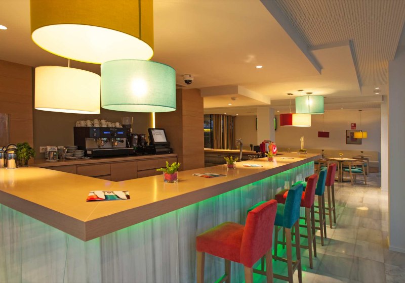 Beispiel: Ausstattung & Service