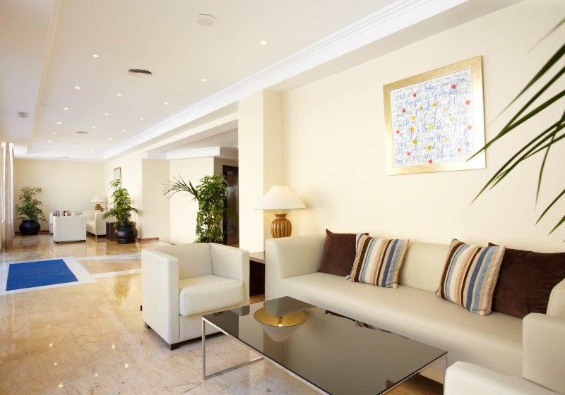 Ausstattung & Service