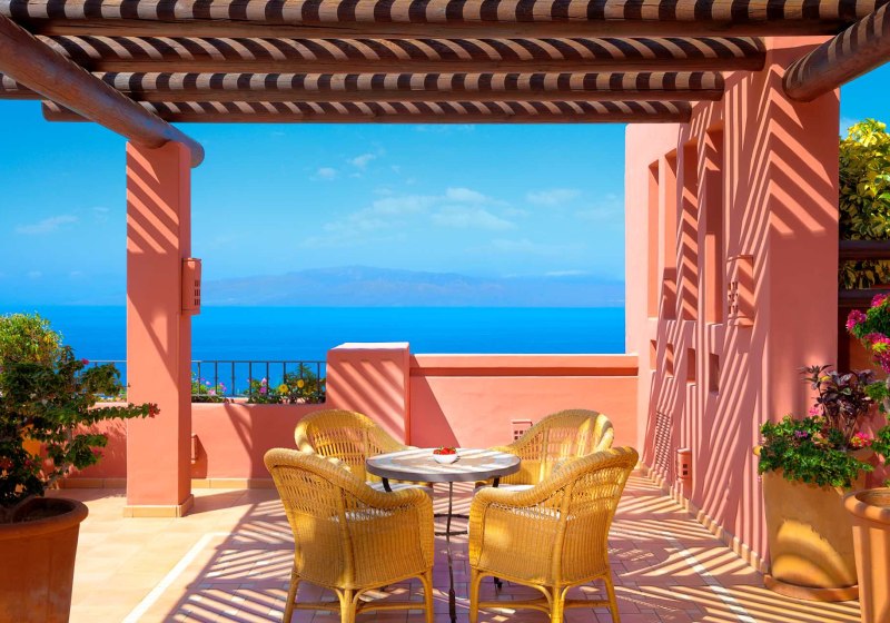 Ausstattung & Service