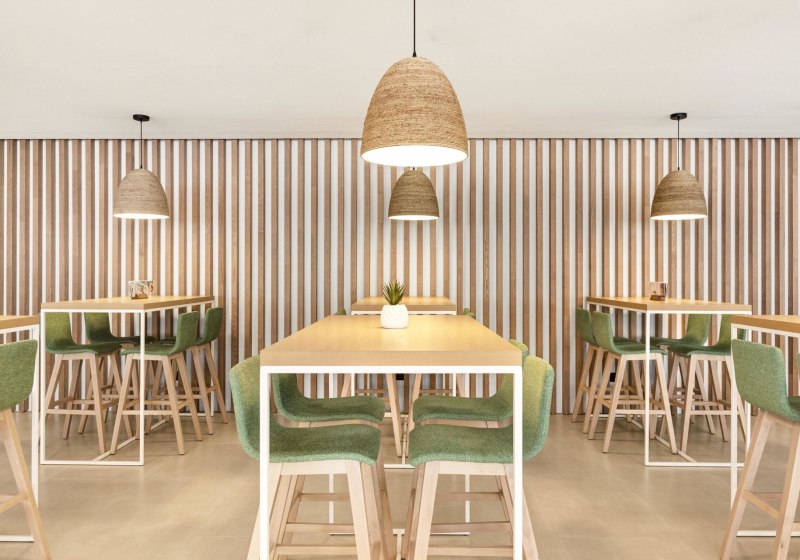 Ausstattung & Service