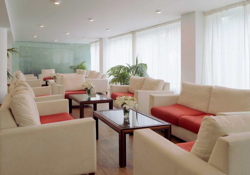 Ausstattung & Service