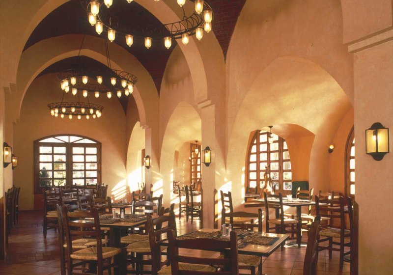 Ausstattung & Service