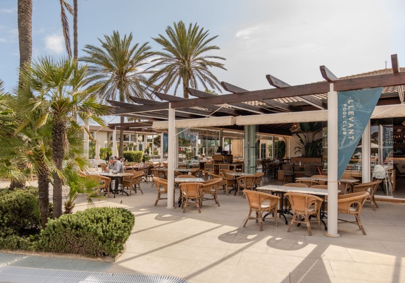 Ausstattung & Service