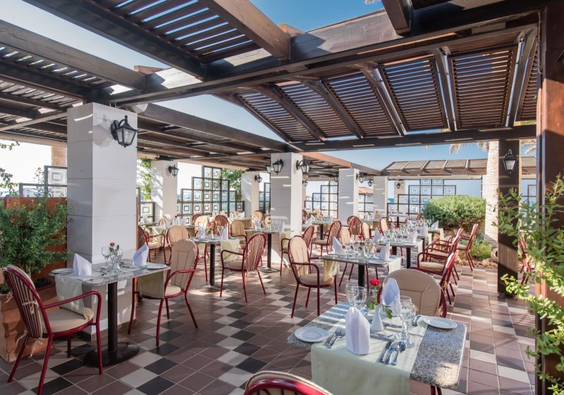 Ausstattung & Service