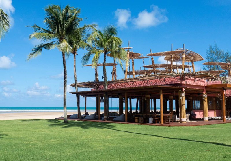 Apsara Beachfront Resort & Villas