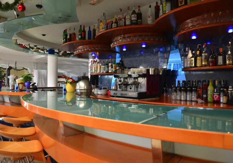 Ausstattung & Service