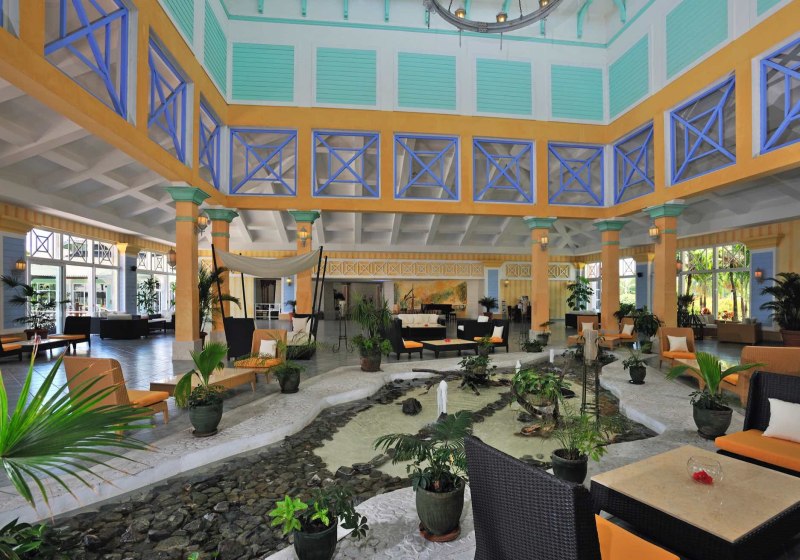 Ausstattung & Service