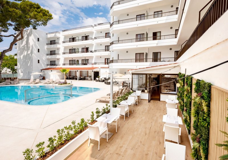 Ausstattung & Service