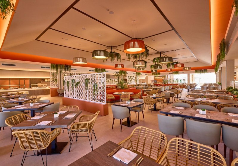 Ausstattung & Service