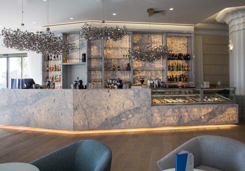 Ausstattung & Service