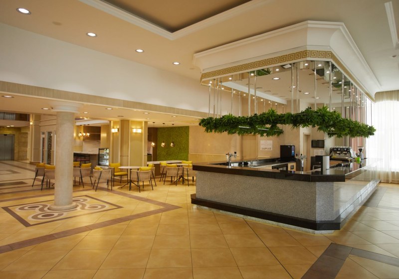 Ausstattung & Service