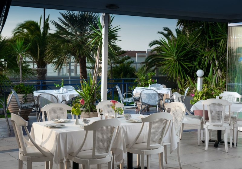 Ausstattung & Service