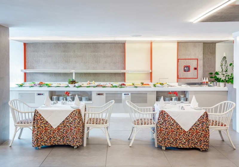 Ausstattung & Service