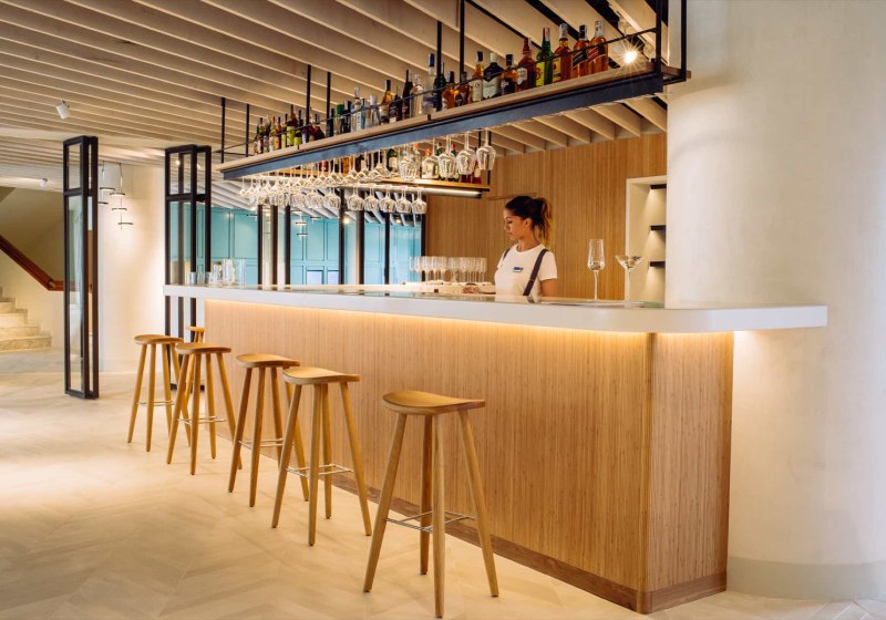 Ausstattung & Service