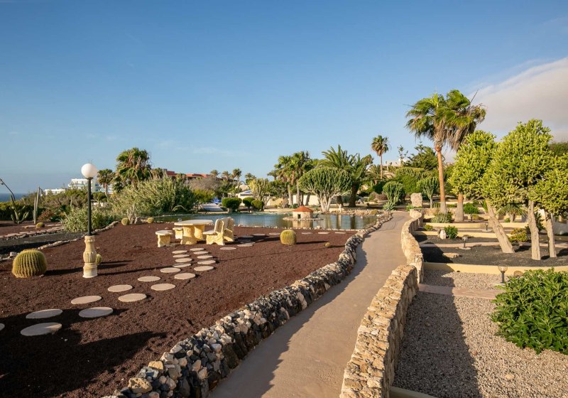 LIVVO Risco del Gato Suites