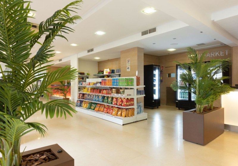 Ausstattung & Service