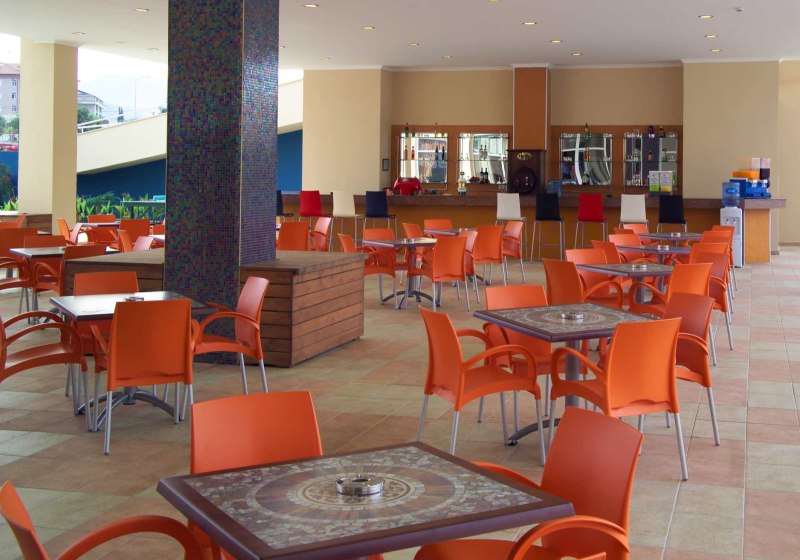 Ausstattung & Service