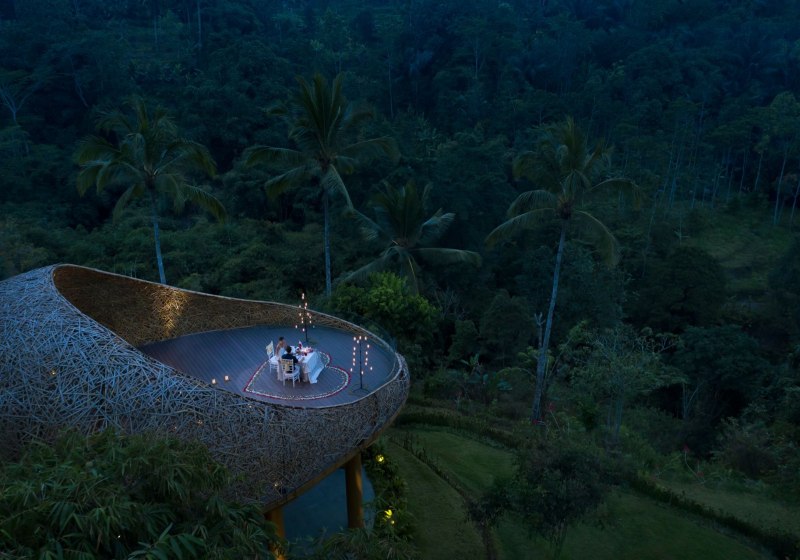 Ausstattung & Service