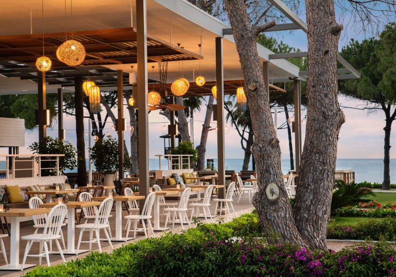 Ausstattung & Service