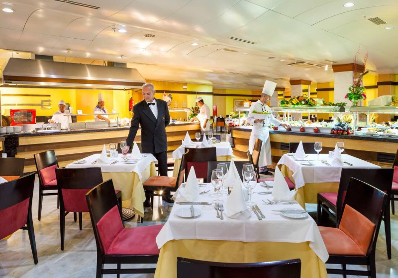 Ausstattung & Service