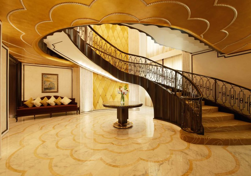 Ausstattung & Service