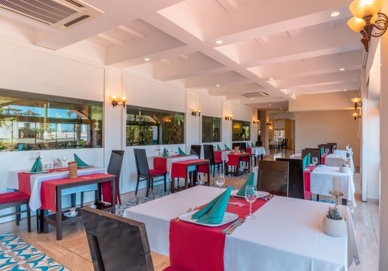 Ausstattung & Service