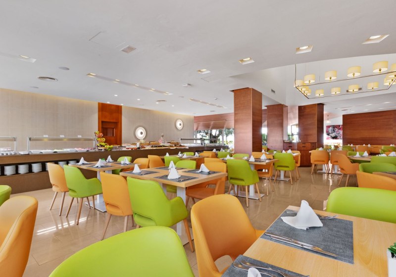 Ausstattung & Service