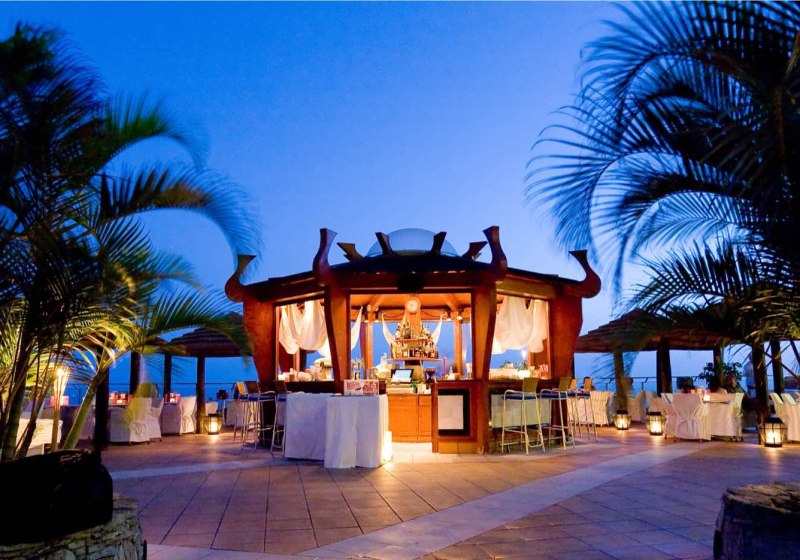 Ausstattung & Service