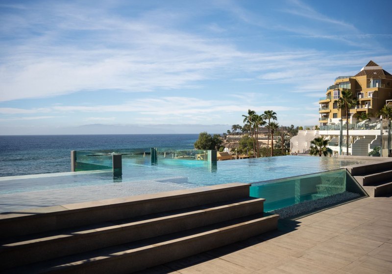 Ausstattung & Service