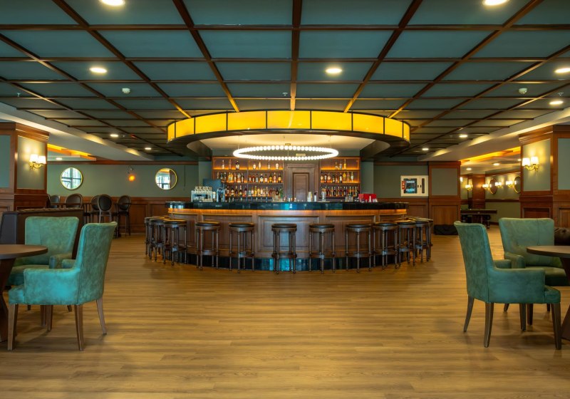 Ausstattung & Service