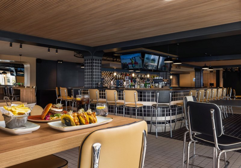 Ausstattung & Service