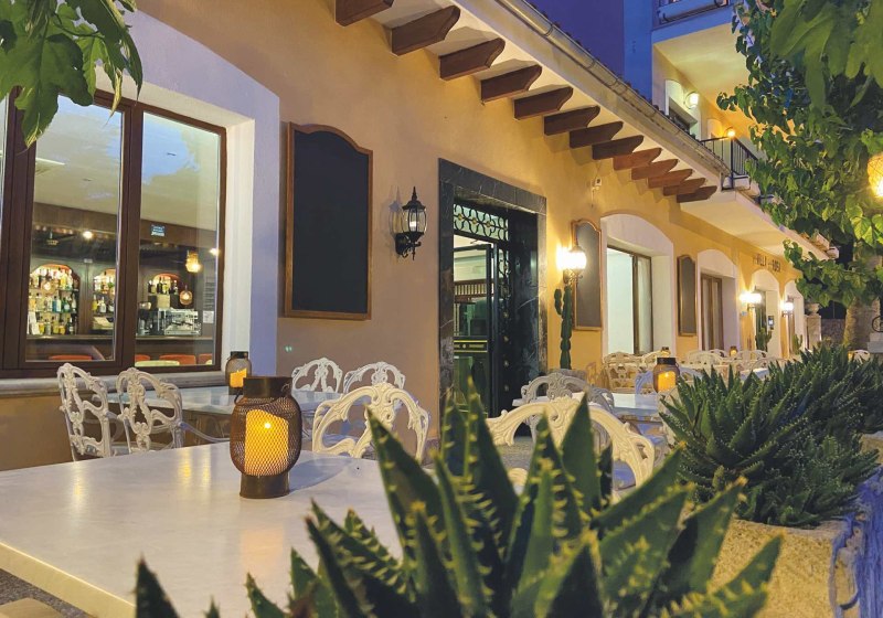 Ausstattung & Service