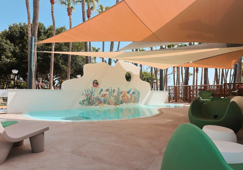 Cavo Maris Beach Hotel