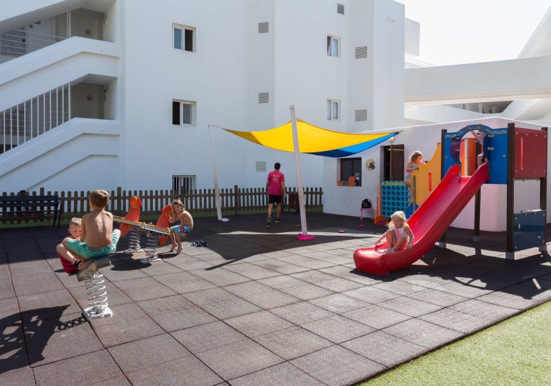 FERGUS Style Cala Blanca Suites