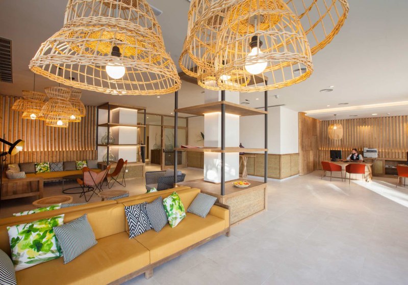 Ausstattung & Service