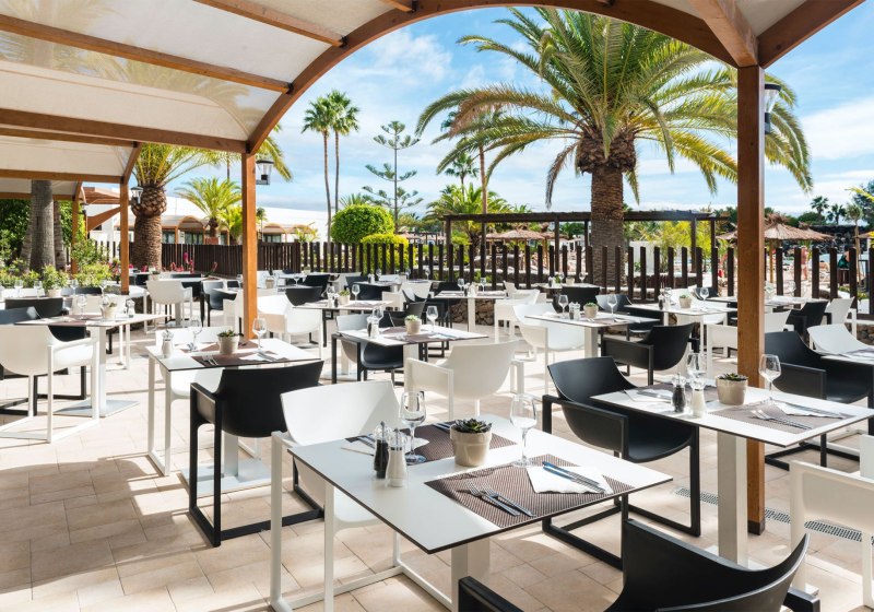 Ausstattung & Service