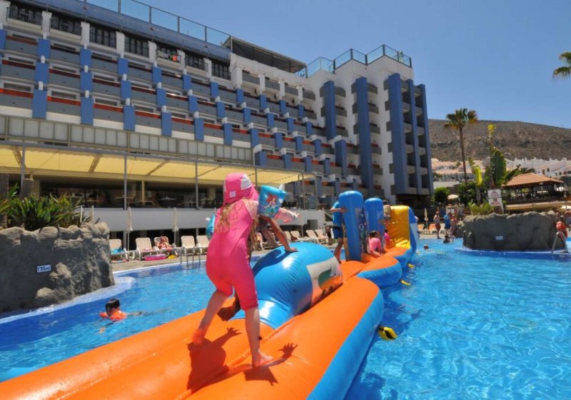 Paradise Park Fun Lifestyle Hotel
