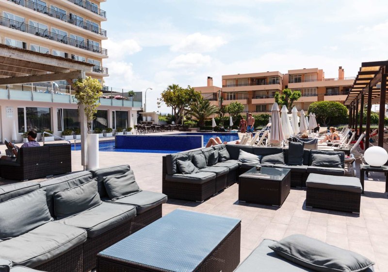 Ausstattung & Service