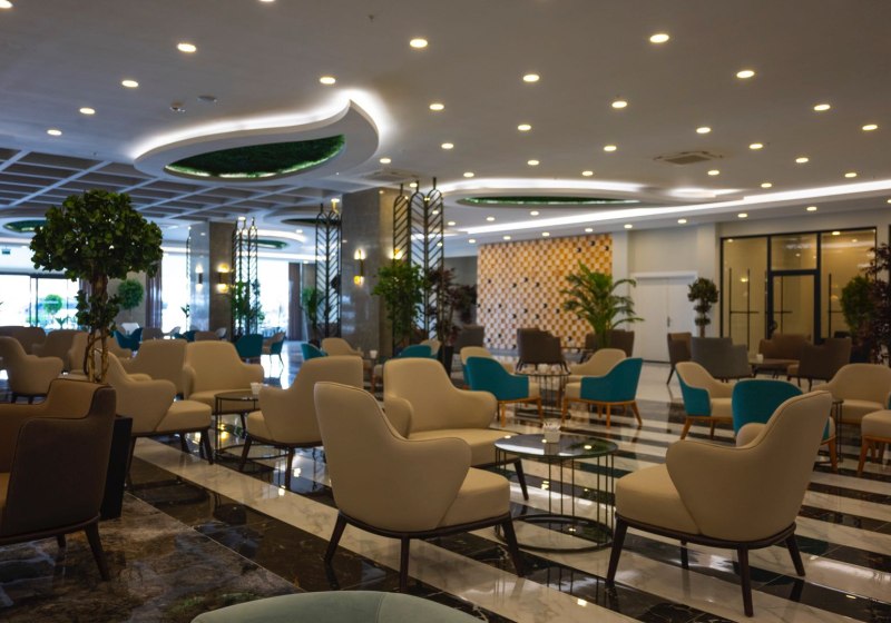 Ausstattung & Service