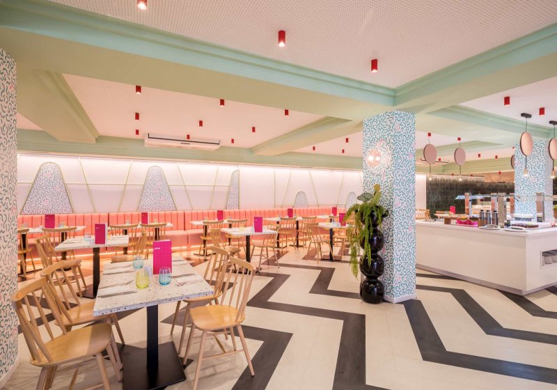 Ausstattung & Service