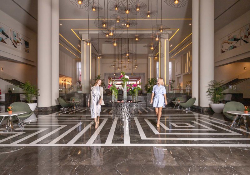 Ausstattung & Service