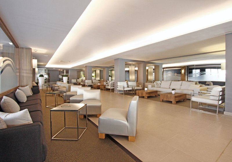 Ausstattung & Service