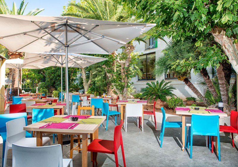 Ausstattung & Service