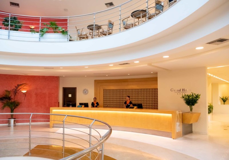 Ausstattung & Service