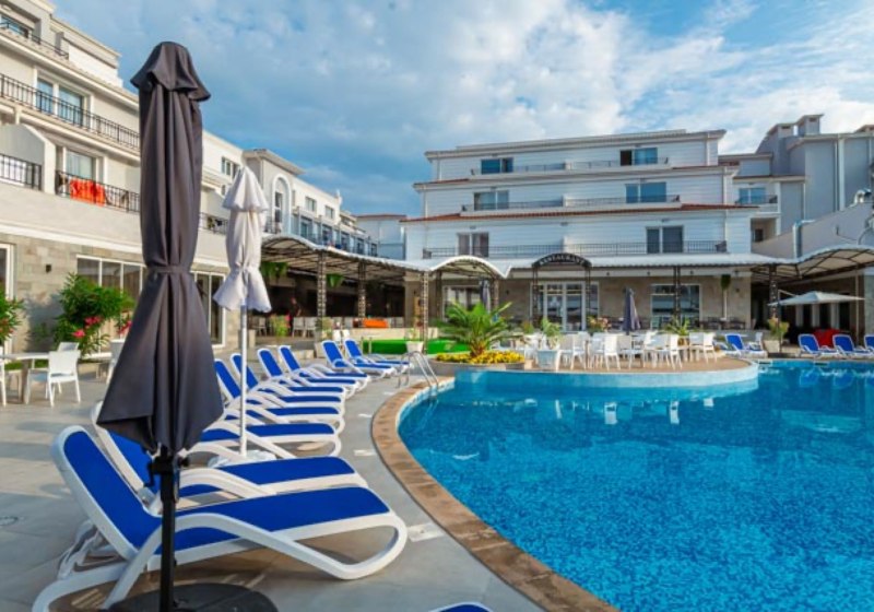 Ausstattung & Service