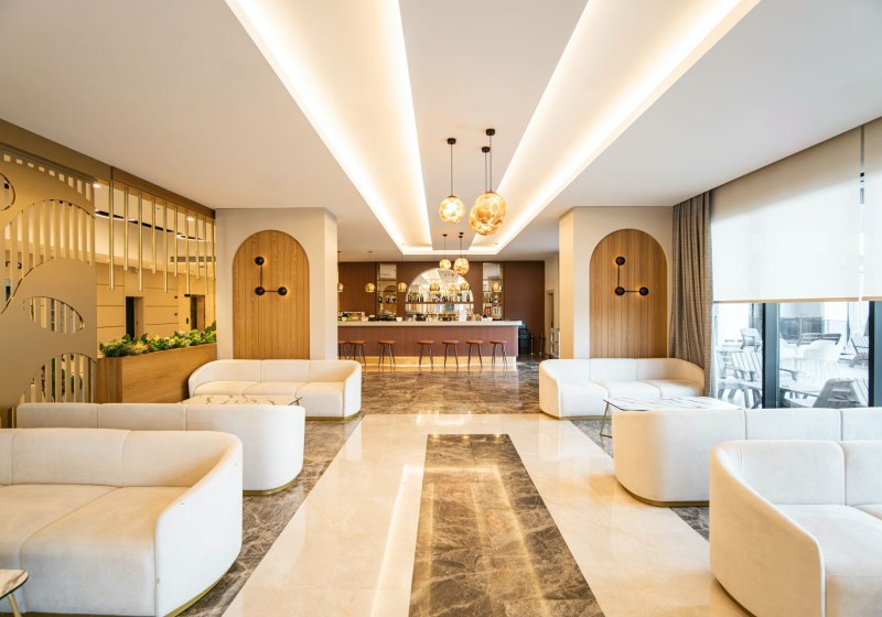 Ausstattung & Service