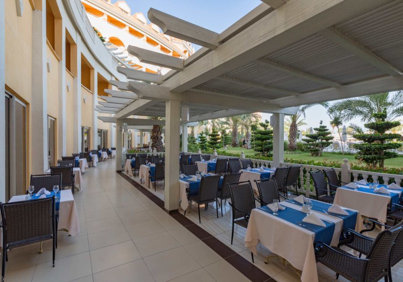 Ausstattung & Service