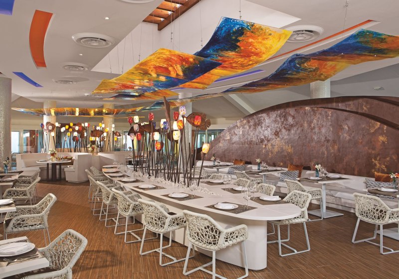 Ausstattung & Service