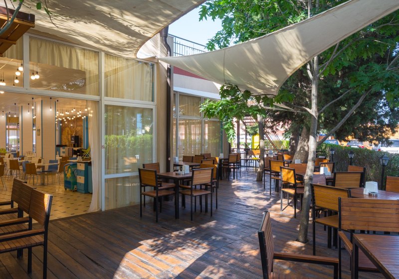 Ausstattung & Service