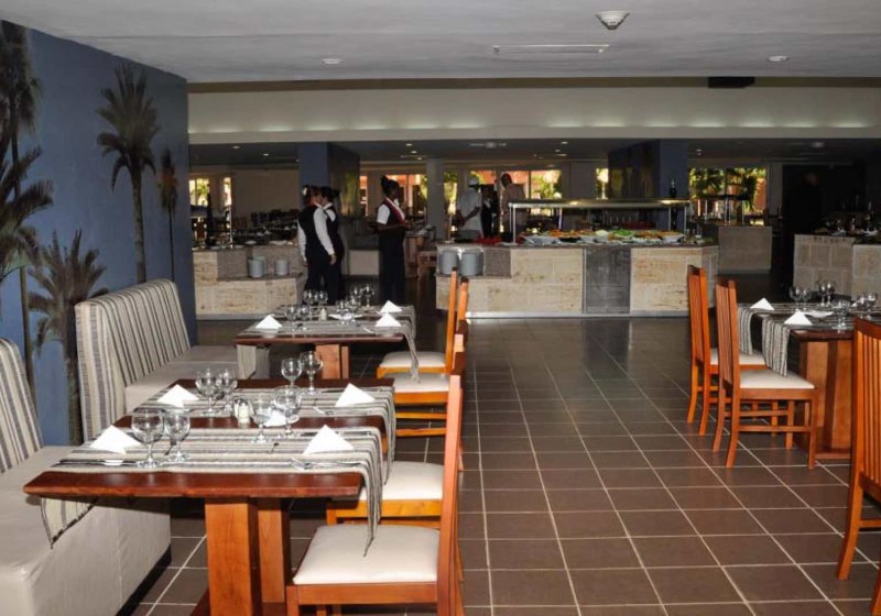 Ausstattung & Service